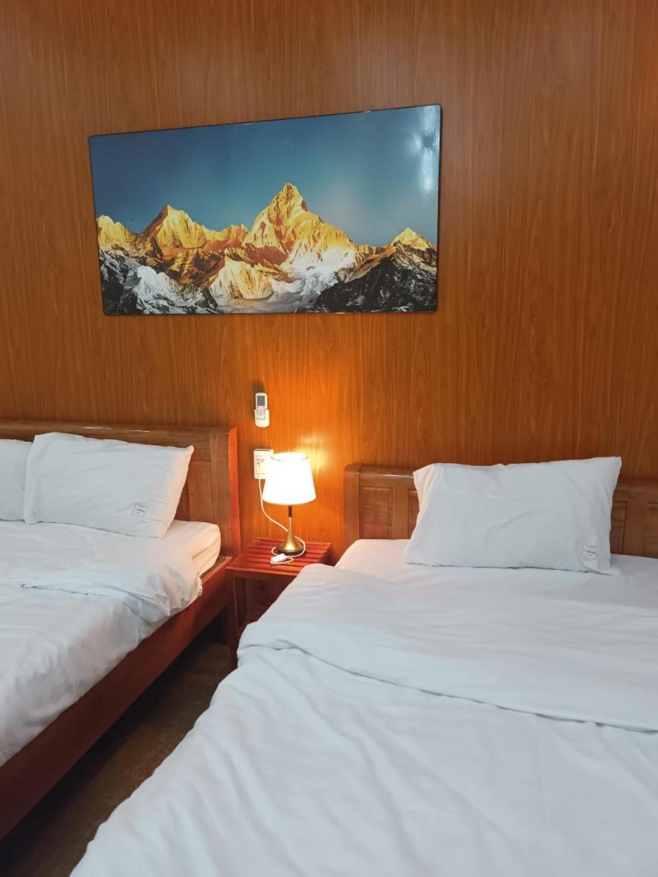 An Homestay & Hostel Motorbikes & Tours Cao Bang Exterior photo